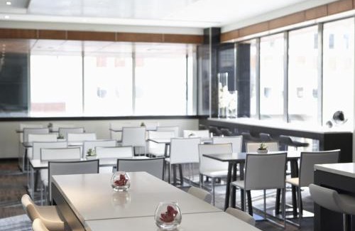 Downtown Calgary Hotel | Hotel Le Germain Calgary