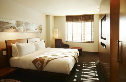 Downtown Calgary Hotel | Hotel Le Germain Calgary