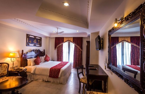 Kalapettai Hotel | Hotel Le Royal Park