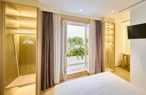 Centro de Conil de la Frontera Hotel | Hotel Leonor