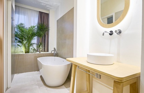 Centro de Conil de la Frontera Hotel | Hotel Leonor