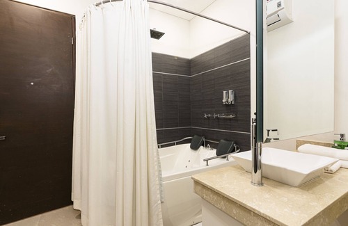 Laureles - Estadio Hotel | Hotel Lincoln