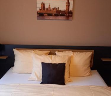 Roedermark Casa | Hotel Lindenhof