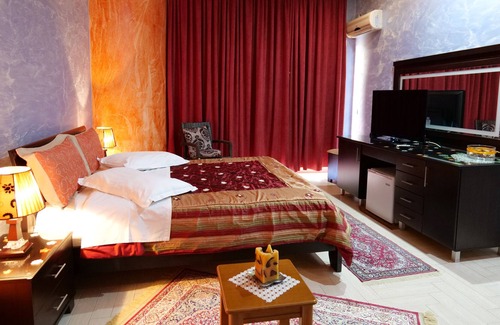 Qender Hotel | Hotel Lindi