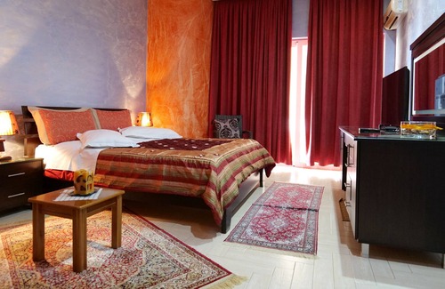 Qender Hotel | Hotel Lindi