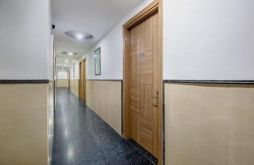 Mahipalpur Extension Hotel | Hotel Lohmod at Indira Gandhi International Airport, New Delhi