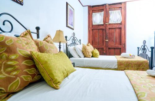 Leon Hotel | Hotel Los Balcones Leon