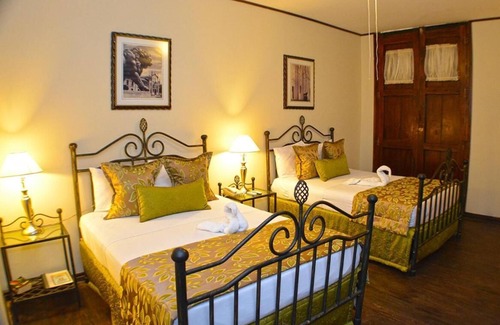 Leon Hotel | Hotel Los Balcones Leon