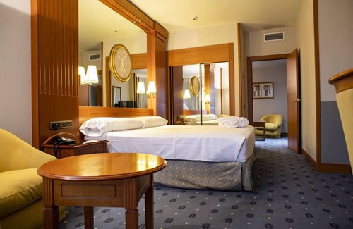 Centro de Logroño Hotel | Hotel Los Bracos