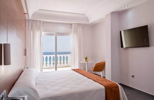Diputación de Rincón de San Ginés Hotel | Hotel Los Delfines