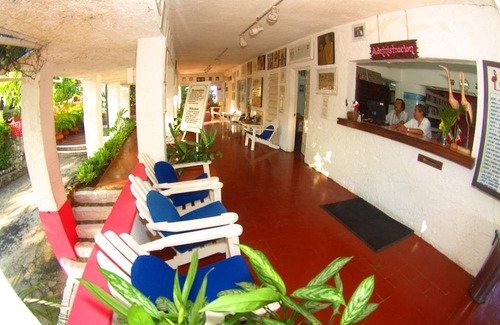 Las Playas Hotel | Hotel Los Flamingos