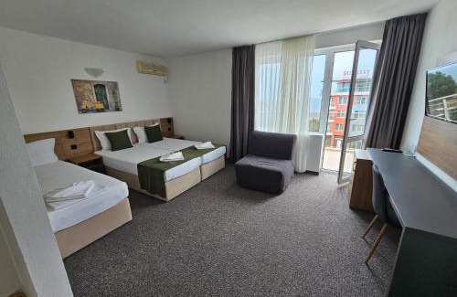 Kiten Hotel | Hotel Lotos