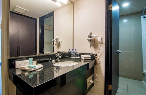 Zona Río Hotel | Hotel Lucerna Tijuana