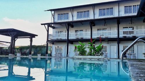 Santa Ana Hotel | Hotel Luisiana