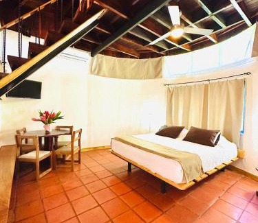 Tamarindo Cama Y Desayuno | Hotel Luna Llena