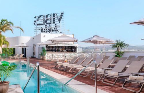 Carretera de Cadiz Hotel | Hotel Málaga Vibes
