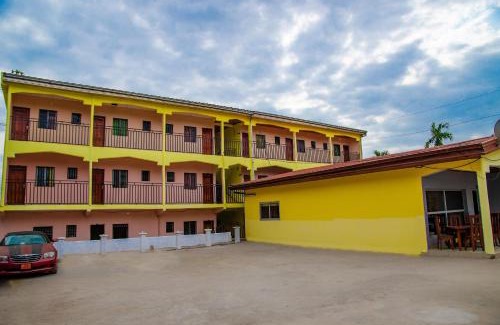 Yaounde Hotel | HOTEL MAA MEVFOU Hmm