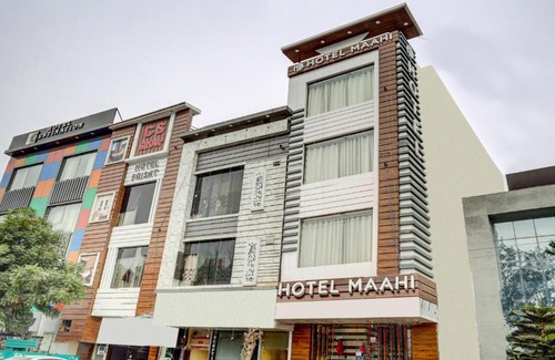 Zirakpur Hotel | hotel maahi