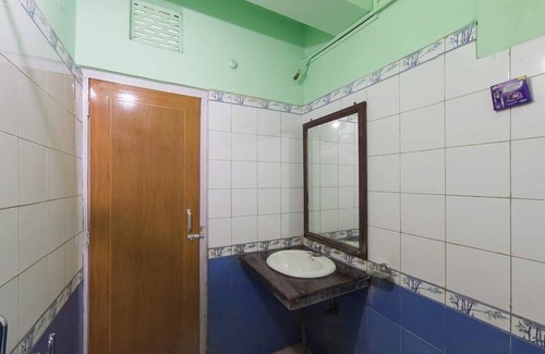 Sualkuchi Hotel | Hotel Mahalaxmi Indo Myanmar