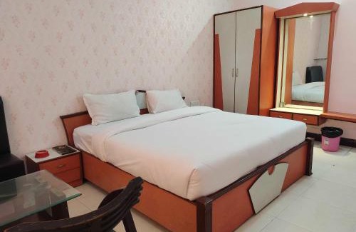 Jaipur Hotel | Hotel Maharani Resort & Bar near Jaipur Airport