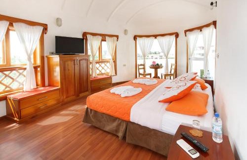 Bahía de la Academia Hotel | Hotel Mainao
