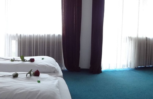 Burgel Hotel | Hotel Mainbogen