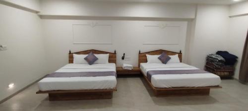 Nashik Hotel | Hotel Majestic Pearl