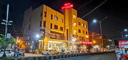 Amritsar Hotel | Hotel Makhan Residency