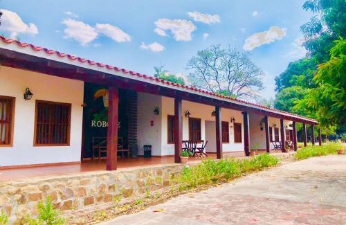 Robore Hotel | Hotel Mami Vilma