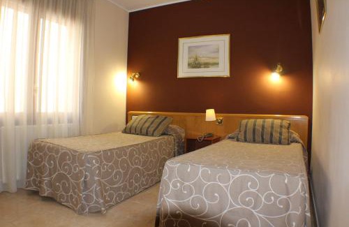 Avinguda de Carlemany Hotel | Hotel Marfany