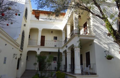 Bernal Hotel | Hotel Mariazel