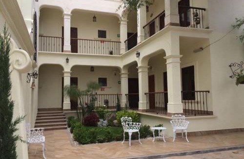 Bernal Hotel | Hotel Mariazel