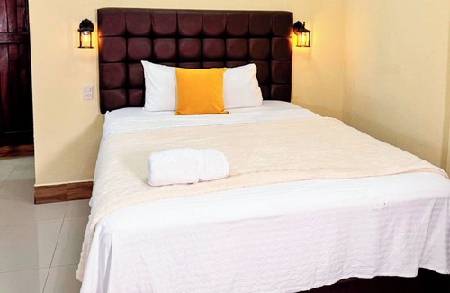 Flores Hotel | Hotel Maya Magic Petén