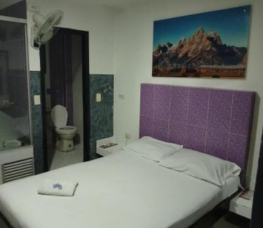 Villa Nueva Hotel | Hotel Medellin Park