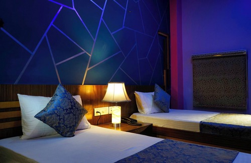 Uttar Kalamati Hotel | Hotel Meghnath Palace