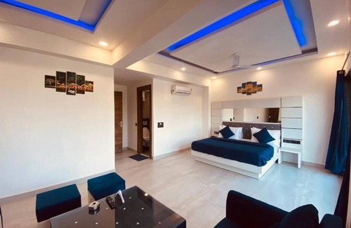 Sector 27 Hotel | Hotel Metro Stay by f9 hotels