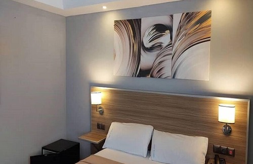 Yaounde Hotel | Hotel Meumi Palace
