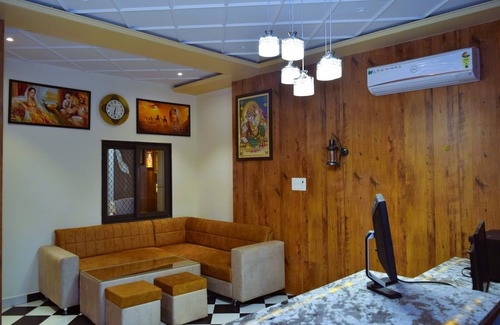 Udaipur Hotel | Hotel Mewar Mahal - Udaipur