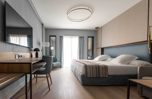 Cercadilla-Medina Azahara Hotel | Hotel Mezquita Center