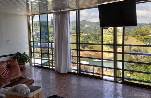 El Penol Hotel | Hotel Mirador Cielo Blue-20Min Guatapé.