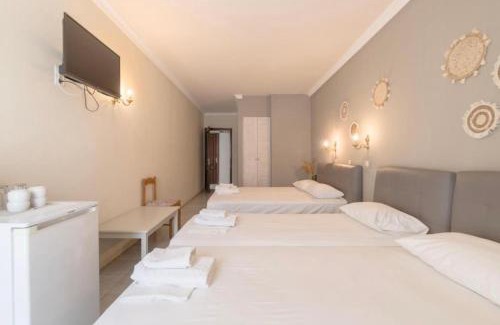 Thasos Town Hotel | Hotel Mironi and Victoria