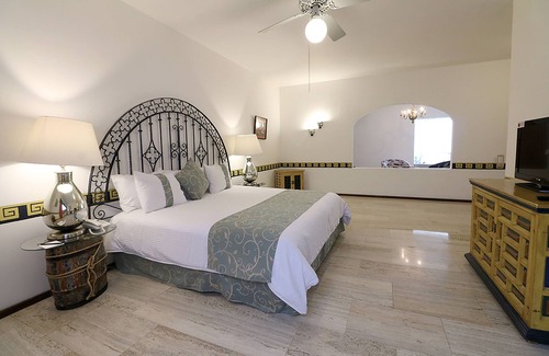 Acapantzingo Hotel | Hotel Misión Grand Cuernavaca