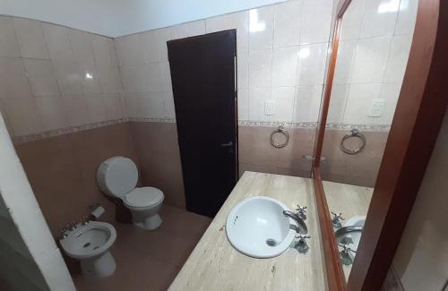 Chivilcoy Casa | Hotel Mitre Chivilcoy. Casa en Rivadavia 900