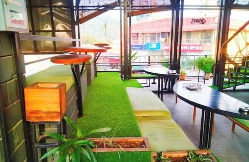 Rishikesh Apartamento | Hotel MM Inn - The Clock Tower Cafe