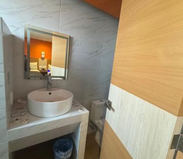 Barrio Villa de Guadalupe Hotel | Hotel Moctezuma La Villa