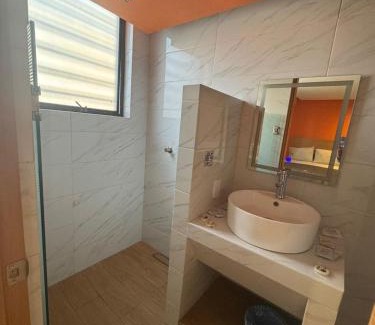 Barrio Villa de Guadalupe Hotel | Hotel Moctezuma La Villa
