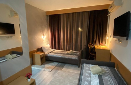 Velika Plana Hotel | Hotel Moment