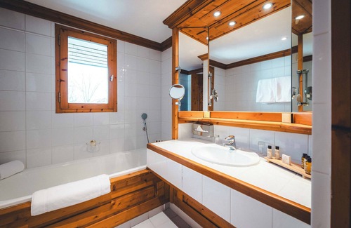Meribel-Mottaret Hotel | Hotel Mont Vallon Meribel