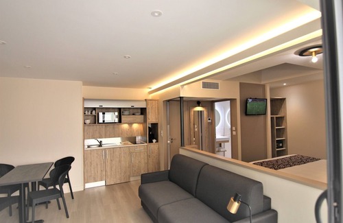 Sarlat-la-Caneda Hotel | Hotel Montaigne