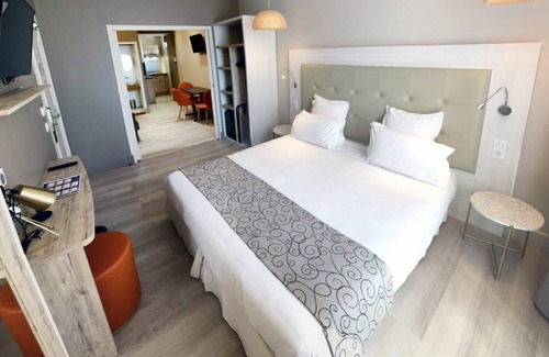 Sarlat-la-Caneda Hotel | Hotel Montaigne